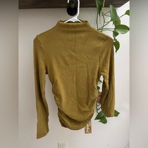 OGL Thermal Ruched Sides Tuckable Mockneck